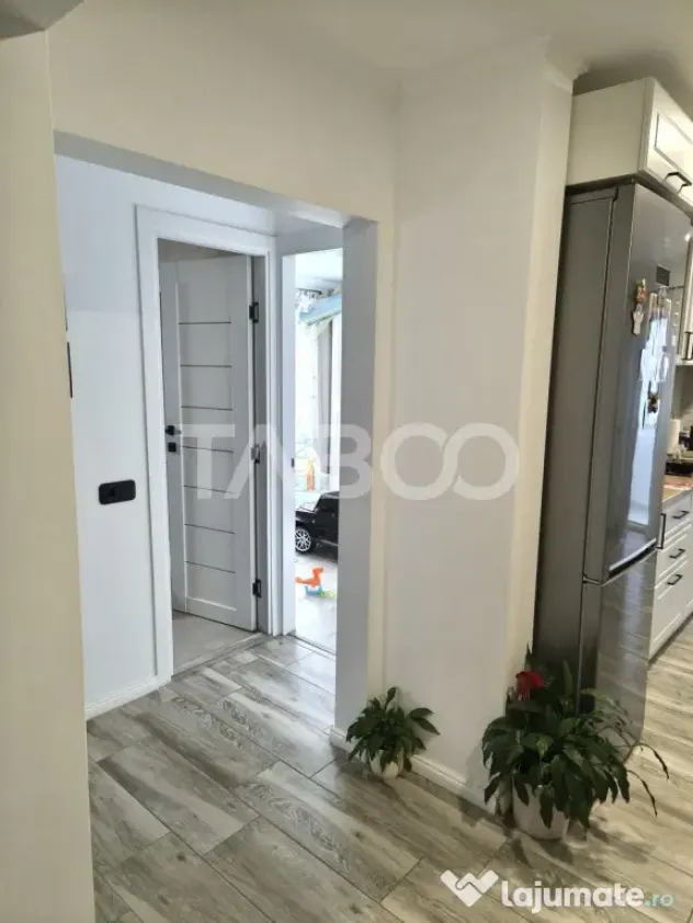 Apartament cu 3 camere cu dressing si boxa Intre Lacuri lang - Cluj-Napoca (Cluj)