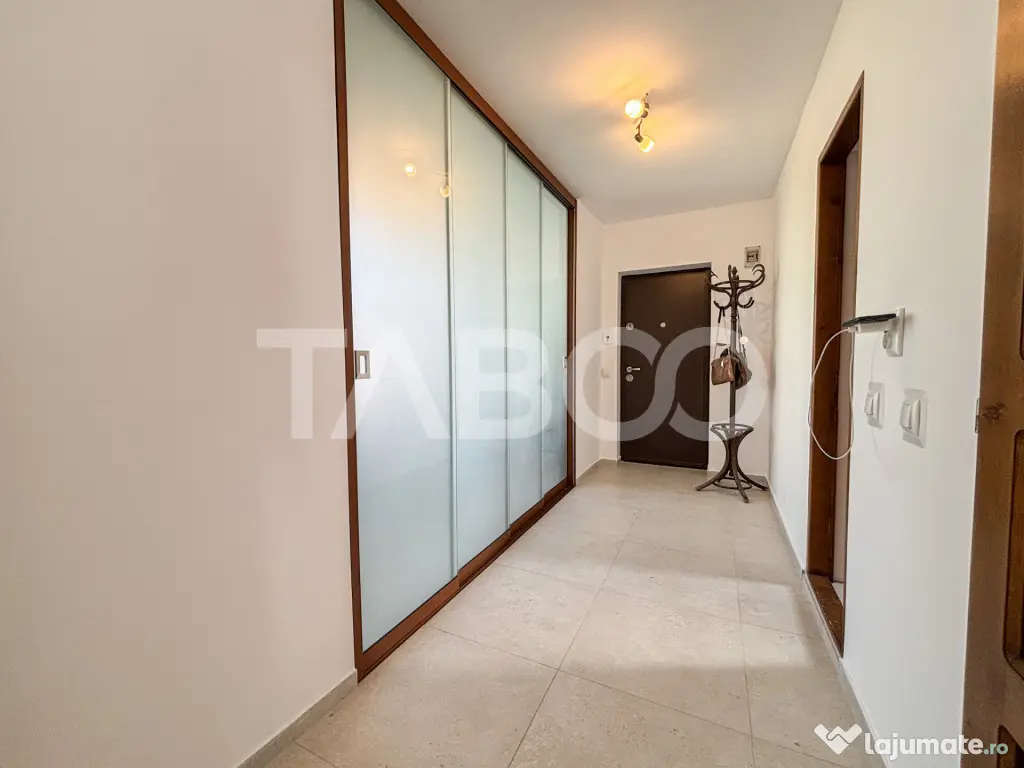 Apartament cu 3 camere de vanzare in Piata Cipariu locatie e - Cluj-Napoca (Cluj)