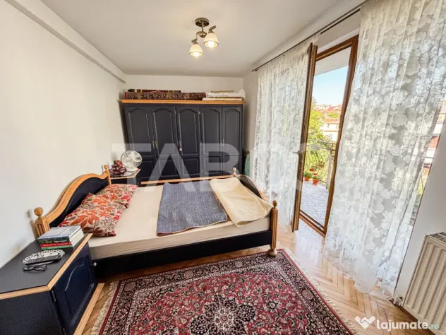 Apartament cu 3 camere de vanzare in Piata Cipariu locatie e - Cluj-Napoca (Cluj)