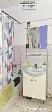 Apartament 2 camere dec.cu potential de recompartimentare,Cl.Romanului 