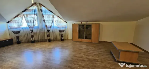 Spațiu - apartament 5 camere de închiriat – 160 mp - Micro 20 – zona BKO - Galati (Galati)