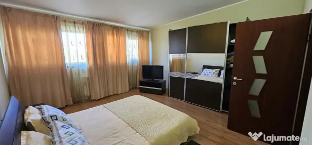 Spațiu - apartament 5 camere de închiriat – 160 mp - Micro 20 – zona BKO - Galati (Galati)