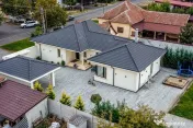 Vila la sol cu teren generos si finisaje premium Comision 0% 