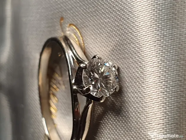 Inel logodna solitaire 18k diamant natural urias 0,74ct VS – H