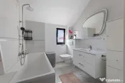 Apartament de lux cu 3 camere de închiriat în zona UTA