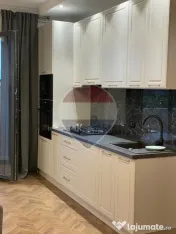 Apartament de lux cu 3 camere de închiriat în zona UTA 