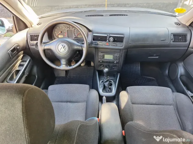Volkswagen Golf 4