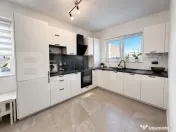 Duplex modern, complet mobilat, cu terasă și panouri fotov 