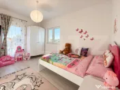 Duplex modern, complet mobilat, cu terasă și panouri fotov 