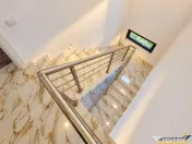 Vila P E, 5 camere, 3 bai, teren 418 mp, finisaje top, intab 