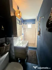 Apartament 3 camere situat in Zona KM 4-5