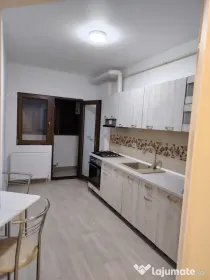 Închiriez apartament 2 camere