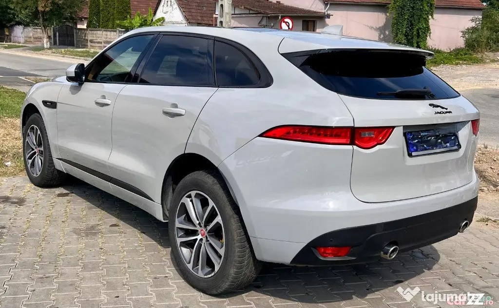 Jaguar F-Pace 3.0 R-SPORT AWD 300 - Calan (Hunedoara)