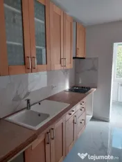 P.Rares, 2 camere, etaj 1