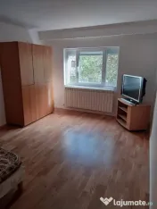 P.Rares, 2 camere, etaj 1