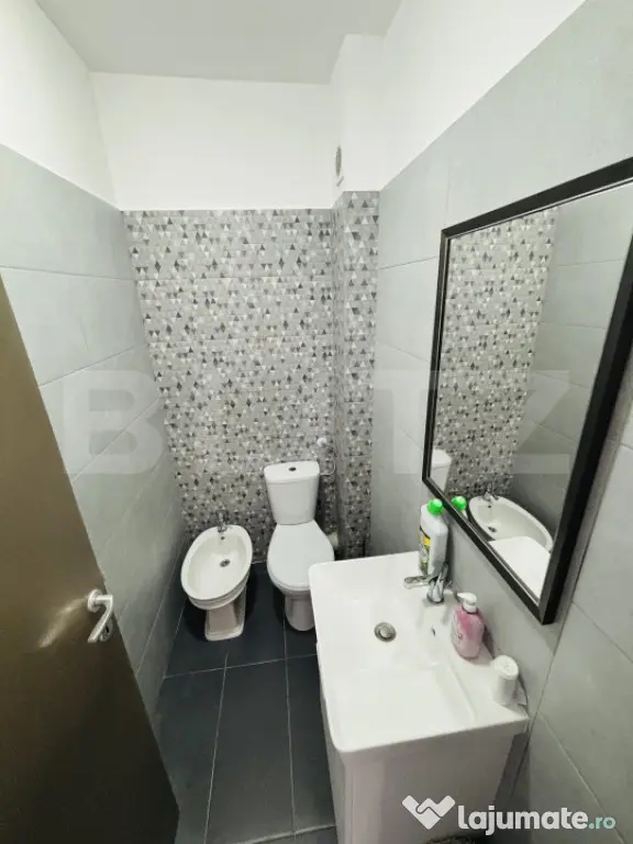Apartament 3 camere, 2 băi, 2 balcoane, parcare și boxă | - Brasov (Brasov)
