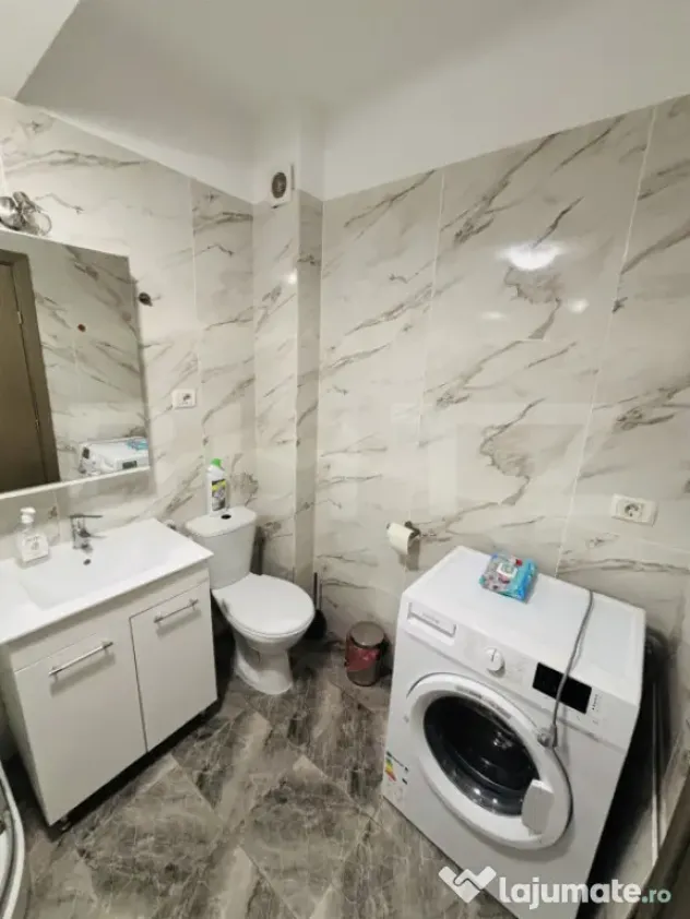 Apartament 3 camere, 2 băi, 2 balcoane, parcare și boxă | - Brasov (Brasov)