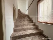 Casa individuala de vanzare in Rogerius 
