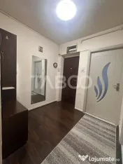 Apartament de inchiriat 3 camere cu balcon doua dormitoare i 