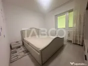 Apartament de inchiriat 3 camere cu balcon doua dormitoare i 