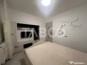 Apartament de inchiriat 3 camere cu balcon doua dormitoare i 