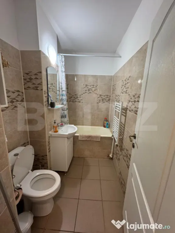 Garsoniera de vânzare, 30 mp, zona Est - Hunedoara (Hunedoara)