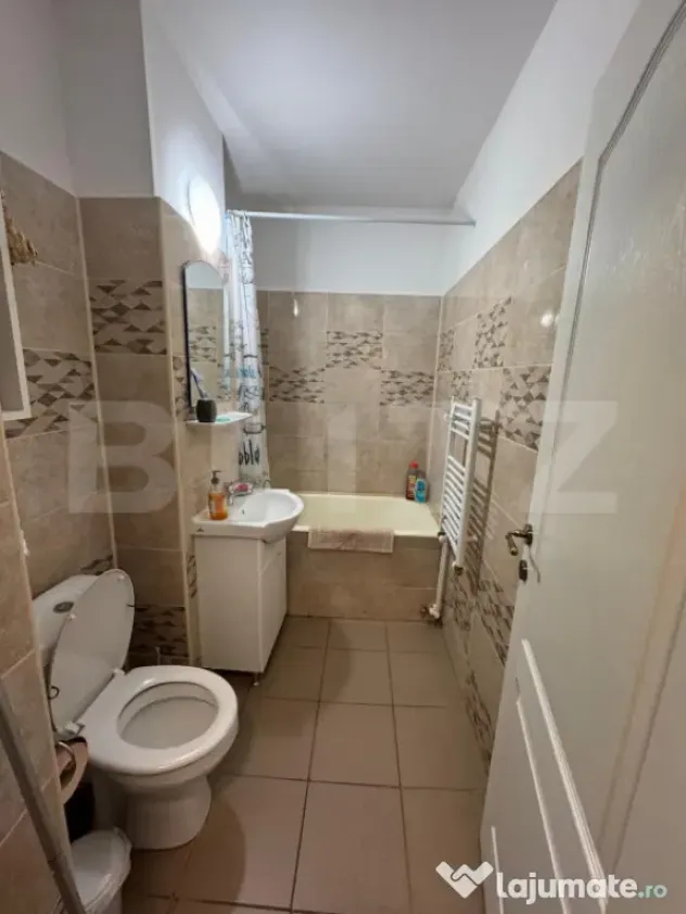 Garsoniera de vânzare, 30 mp, zona Est - Hunedoara (Hunedoara)