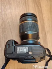 Vand Nikon D5000 + obiectiv Tamron 18 - 270mm + accesorii 1000RON 