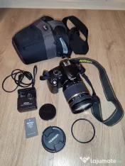Vand Nikon D5000 + obiectiv Tamron 18 - 270mm + accesorii 1000RON 