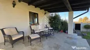 Casa individuala de vanzare cu 5 camere, 3 bai si garaj, Sag, Timis