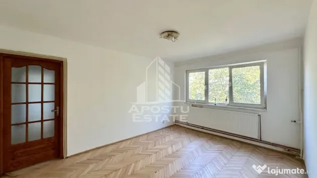 Apartament cu 3 camere si boxa, centrala proprie, Dacia - Timisoara (Timis)