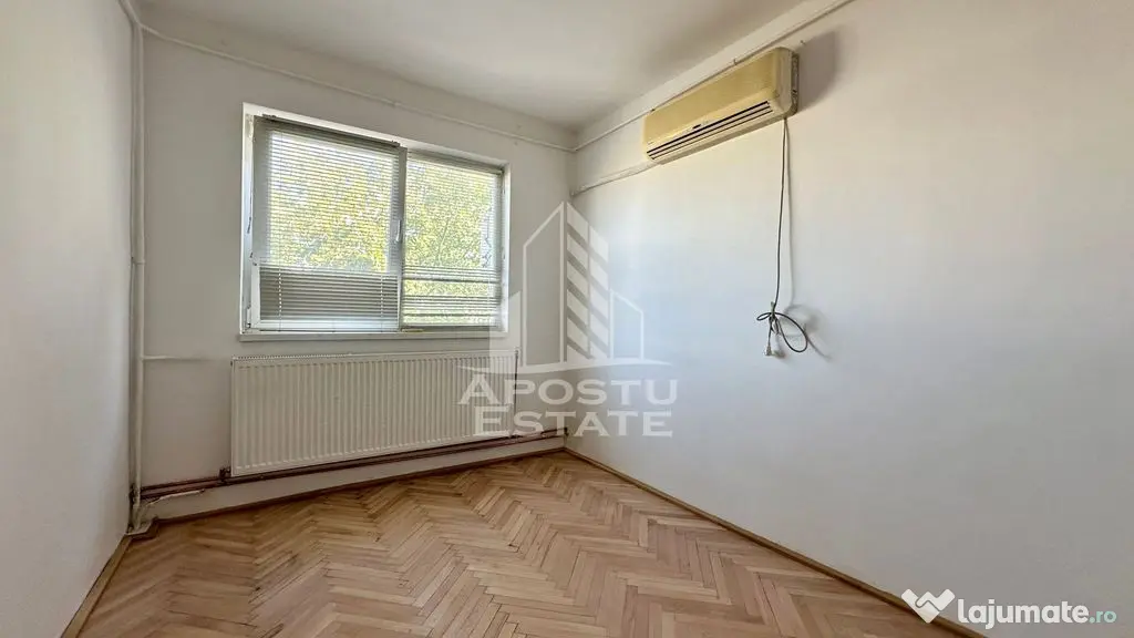 Apartament cu 3 camere si boxa, centrala proprie, Dacia - Timisoara (Timis)