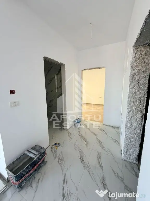 Apartament de vanzare cu 2 camere, etaj intermediar, Planetelor, Giroc - Giroc (Timis)
