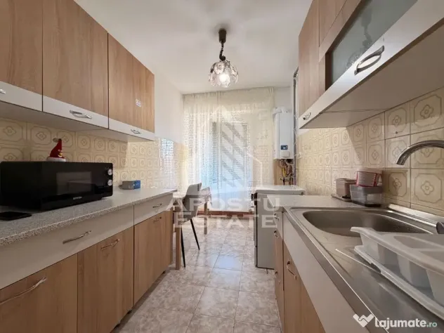 Apartament 3 camere de inchiriat, Complex Studentesc - Timisoara (Timis)