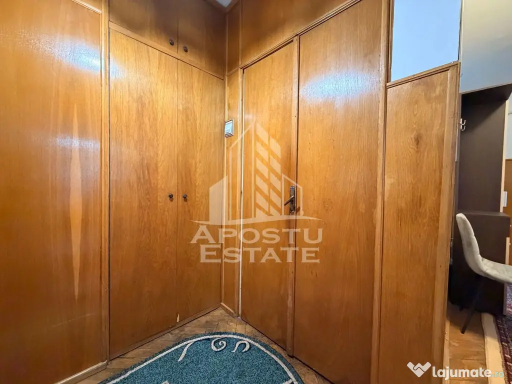 Apartament 3 camere de inchiriat, Complex Studentesc - Timisoara (Timis)
