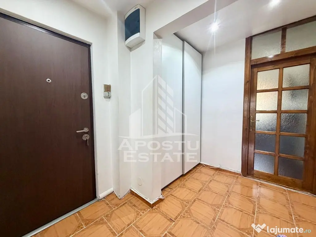 Apartament 3 camere de vanzare, Boxa, Zona Lipovei, Timisoara - Timisoara (Timis)