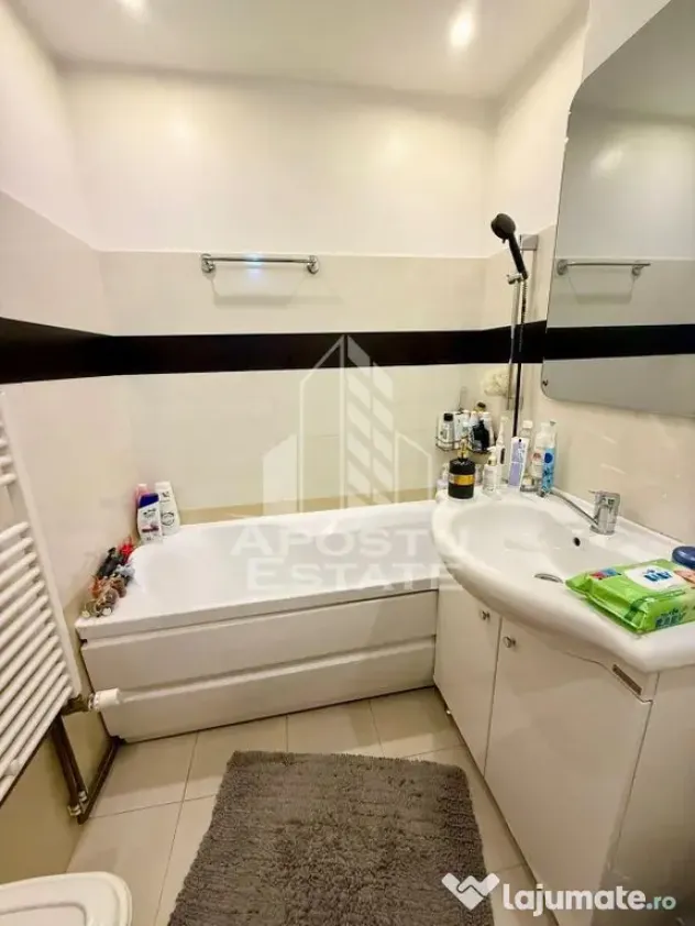 Apartament 3 camere de vanzare, Boxa, Zona Lipovei, Timisoara - Timisoara (Timis)