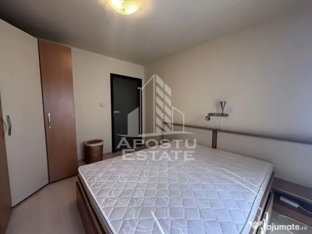 Apartament cu 3 camere de vanzare, decomandat, Tipografilor, Timisoara - Timisoara (Timis)