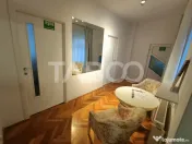Apartament de inchiriat cu 2 camere central pretabil investi