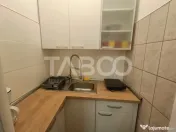 Apartament de inchiriat cu 2 camere central pretabil investi