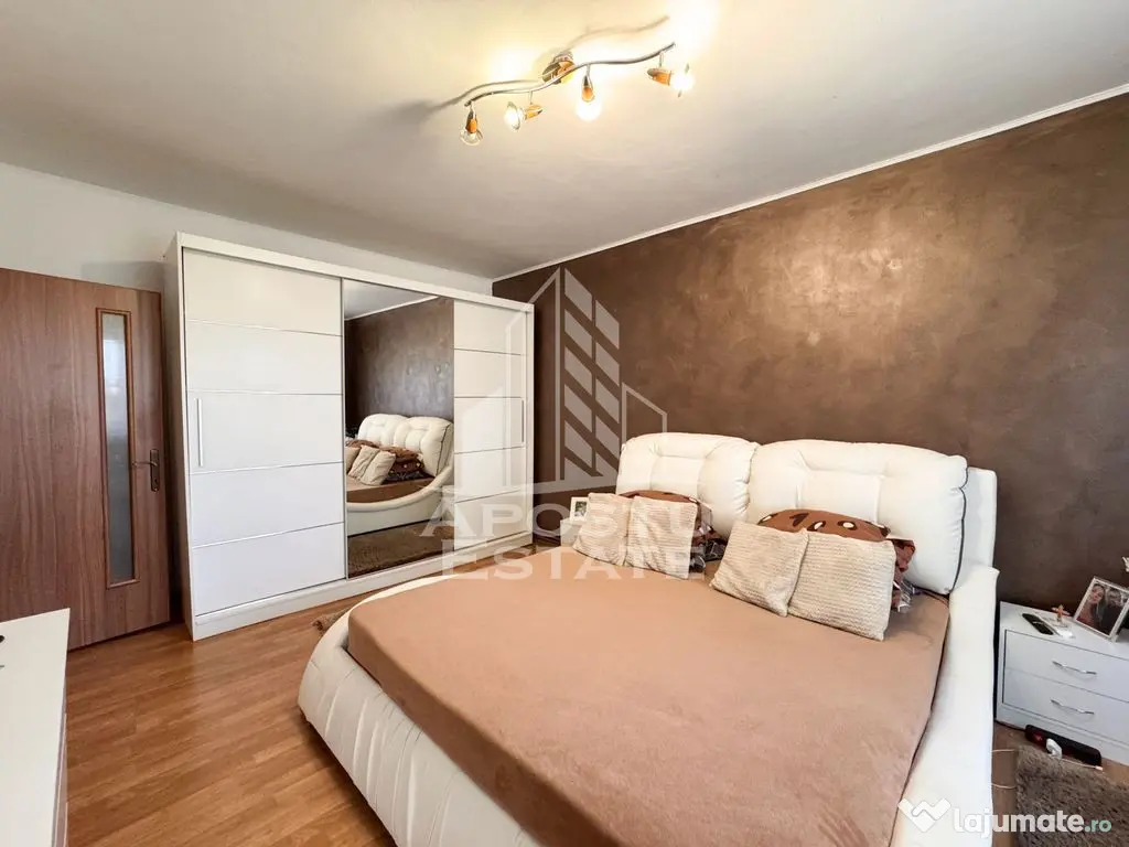 Apartament de vanzare cu 4 camere si 2 bai, etaj intermediar, Sagului - Timisoara (Timis)