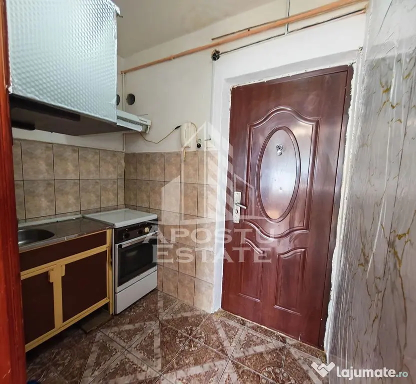 Garsoniera de vanzare, etaj intermediar, Aradului, Timisoara - Timisoara (Timis)