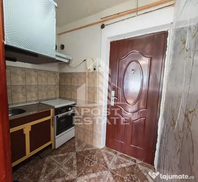 Garsoniera de vanzare, etaj intermediar, Aradului, Timisoara - Timisoara (Timis)