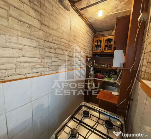 Apartament 2 camere de vanzare, etaj 3, centrala, Mircea cel Batran - Timisoara (Timis)