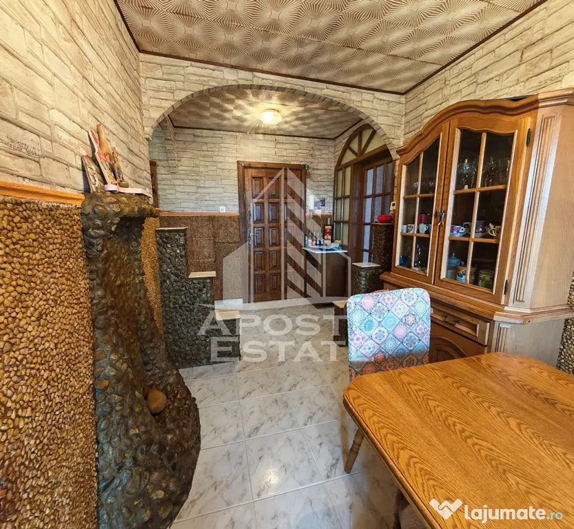 Apartament 2 camere de vanzare, etaj 3, centrala, Mircea cel Batran - Timisoara (Timis)