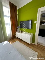 Airbnb ultracentral, in Timișoara, Piața Victoriei cladire restauranta 