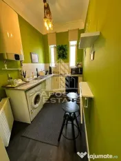 Airbnb ultracentral, in Timișoara, Piața Victoriei cladire restauranta 