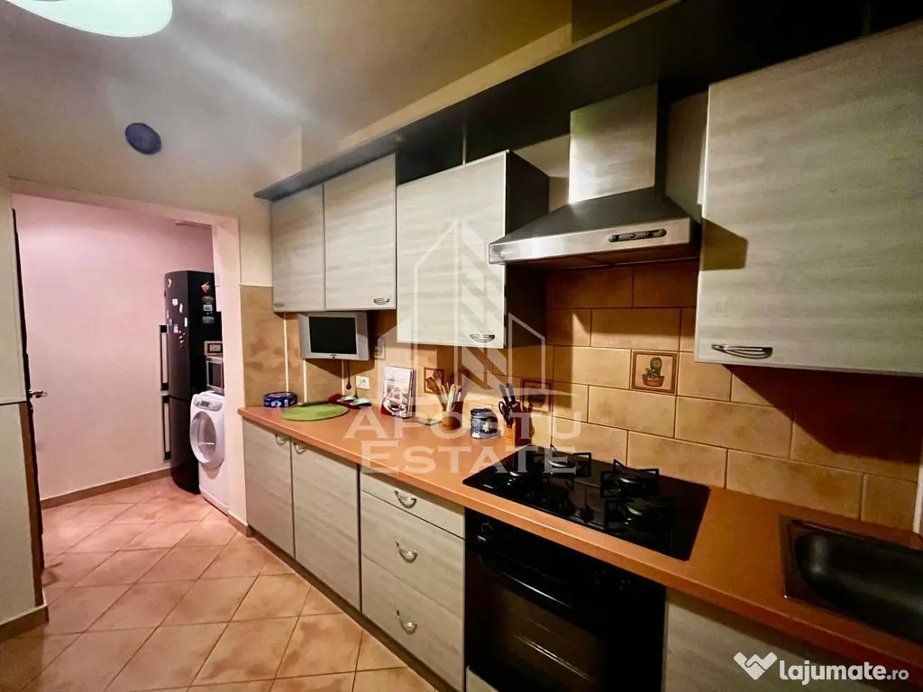 Apartament 3 camere de vanzare,zona Tipografilor Timisoara - Timisoara (Timis)