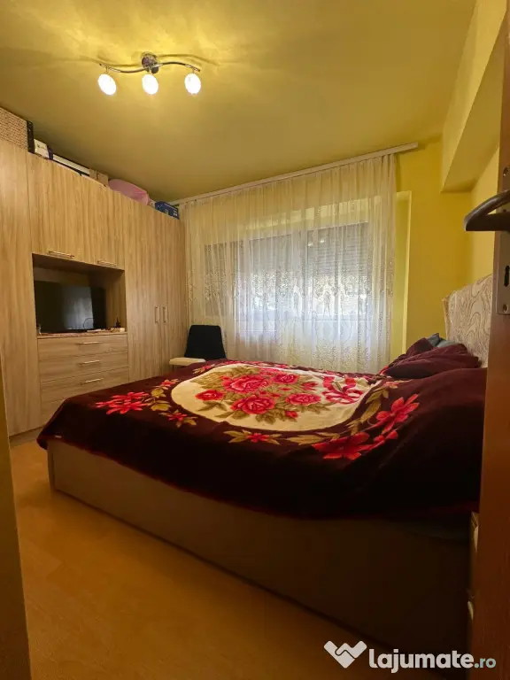Apartament 3 camere decomandat, zona Radu Negru, etaj 2. - Braila (Braila)