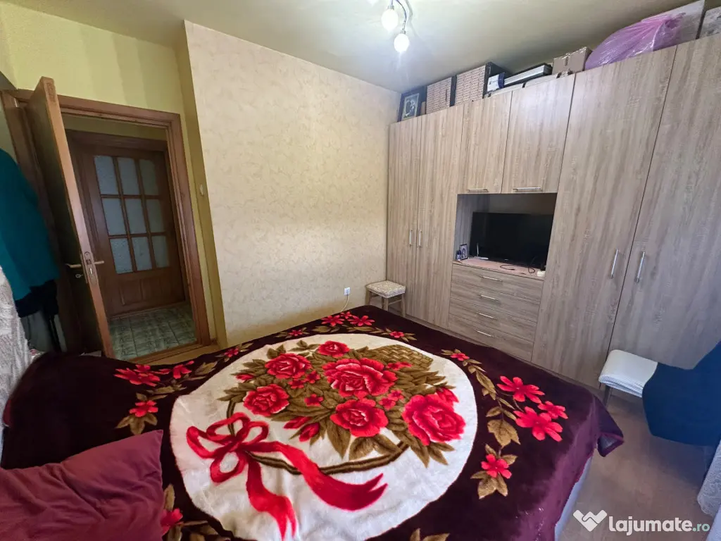 Apartament 3 camere decomandat, zona Radu Negru, etaj 2. - Braila (Braila)